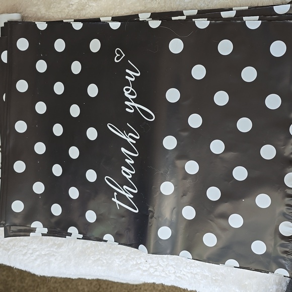 SELLER Supplies 10 Polymailers, 100 Thank You Stickers, 5 TY Cards, 10 Pouches - Picture 9 of 11